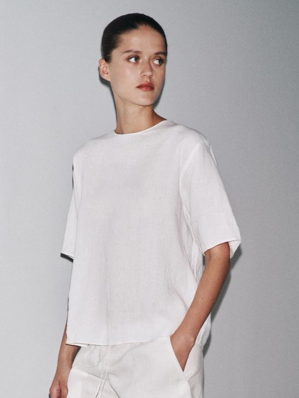 NWT. Zara ZW Collection White Linen Top with Ribbon Ties. Size M. - Picture 3 of 8